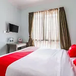 Oyo 1551 Studento Guest House