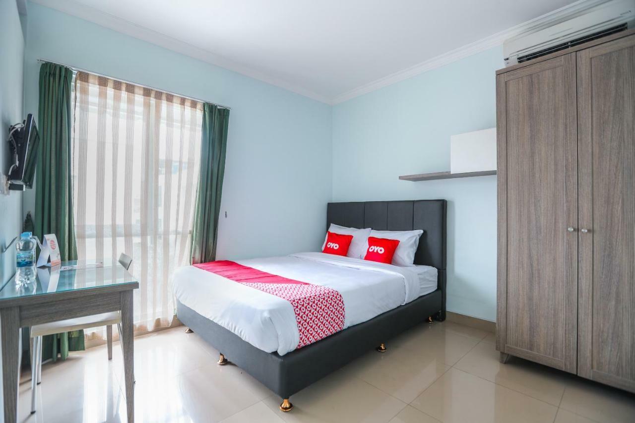 Hotel Oyo 1551 Studento 2*