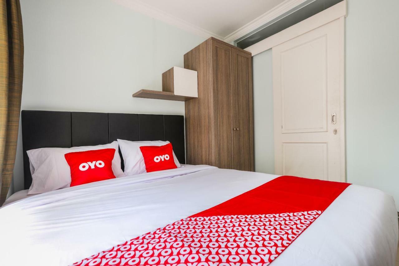 Oyo 1551 Studento 2*